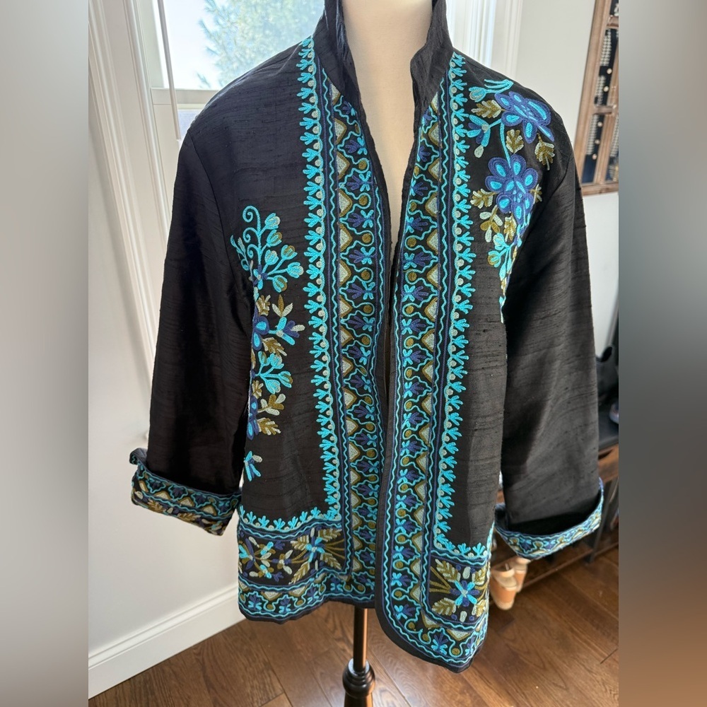 Norm Thompson Vintage Silk Black Jacket with Turquoise Embroidery Size Large